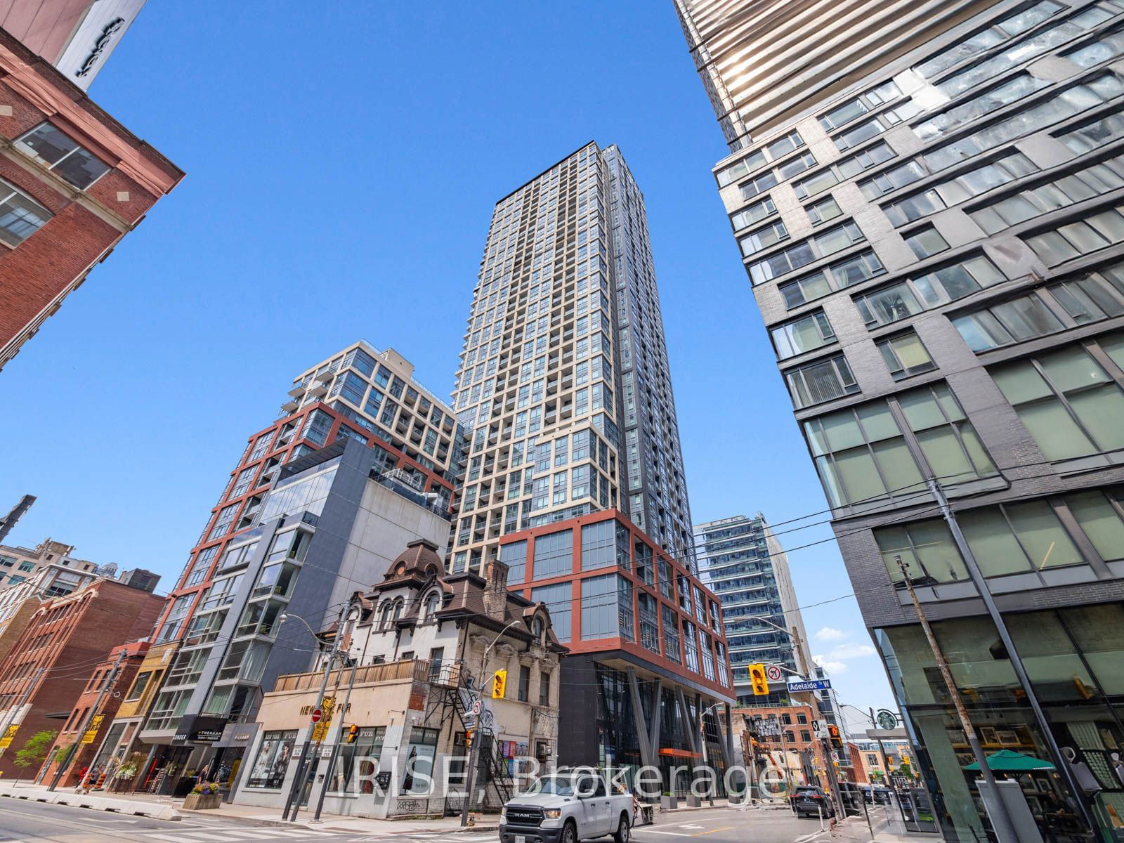 108 peter St, unit 5105 for sale - image #32