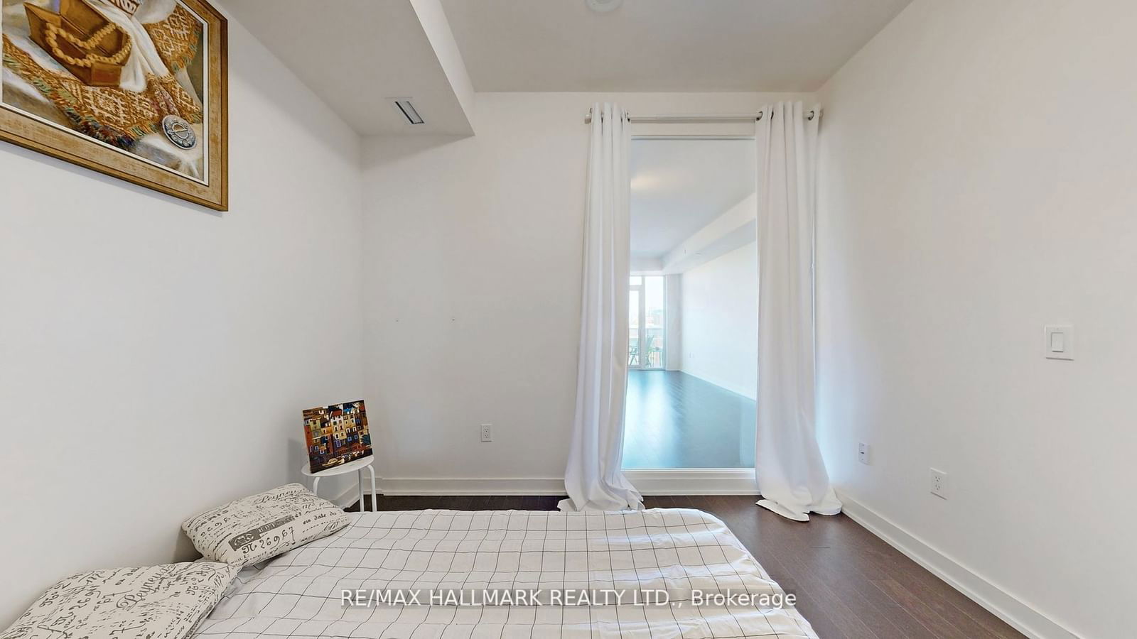 330 Richmond St W, unit 1010 for rent - image #14