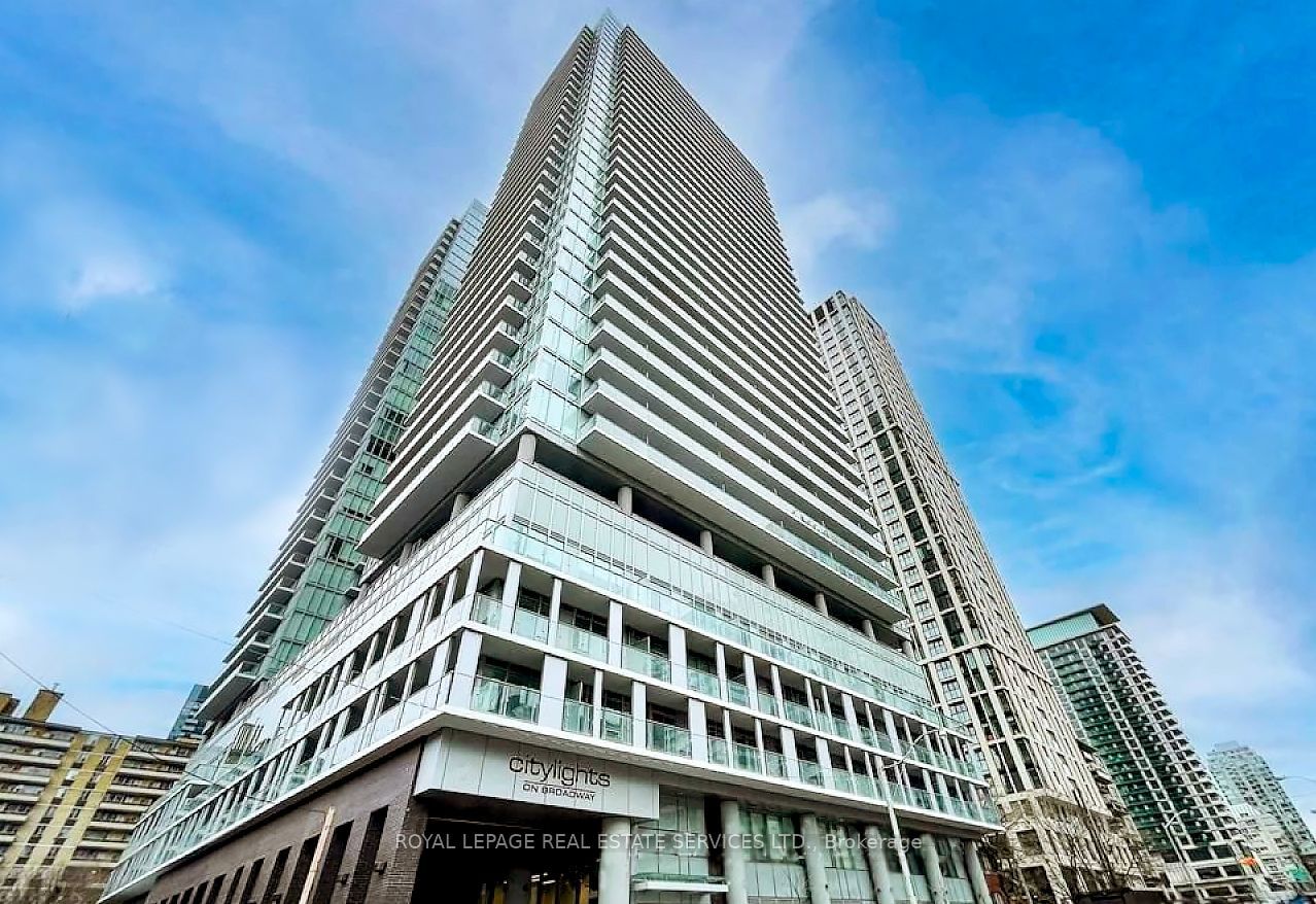 99 Broadway Ave, unit 2901 for rent - image #1