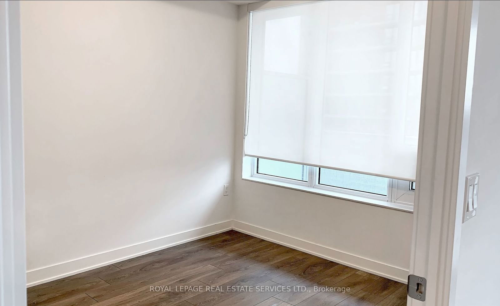 99 Broadway Ave, unit 2901 for rent - image #10