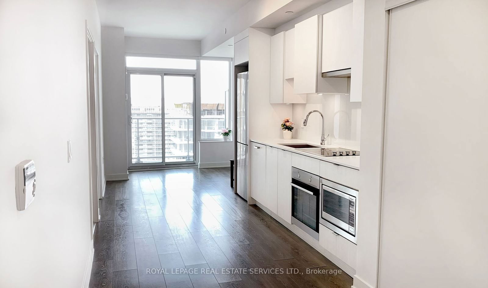 99 Broadway Ave, unit 2901 for rent - image #7