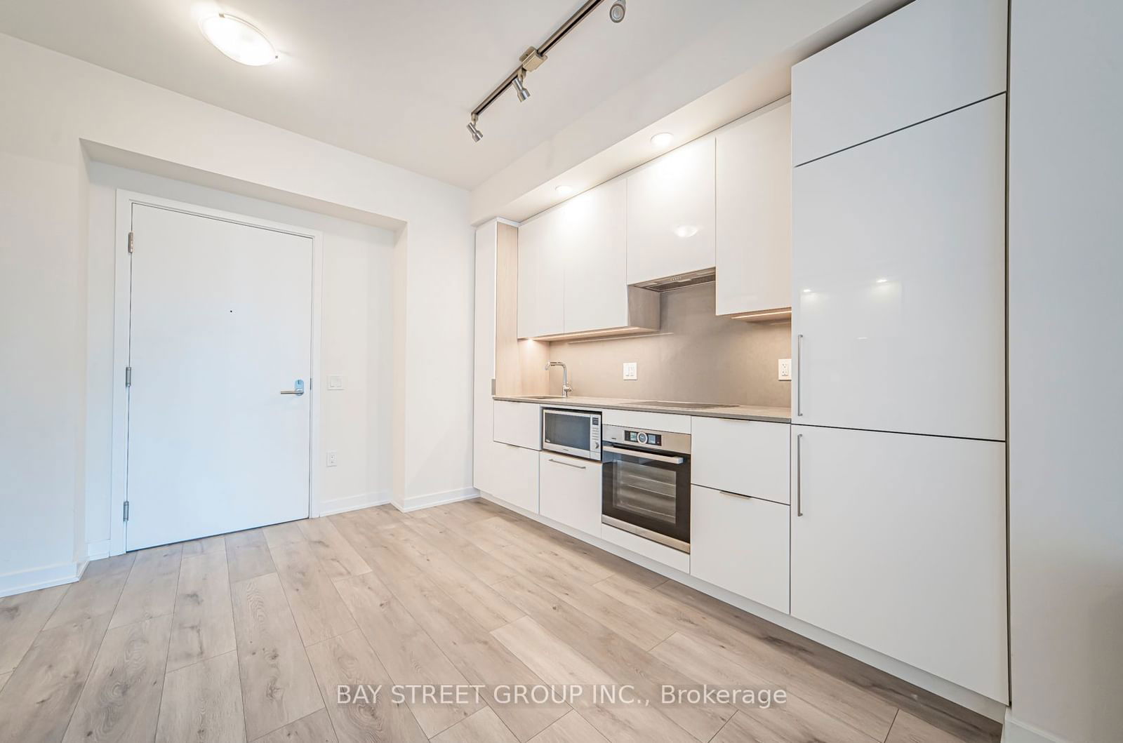 28 Freeland St, unit 2103 for sale