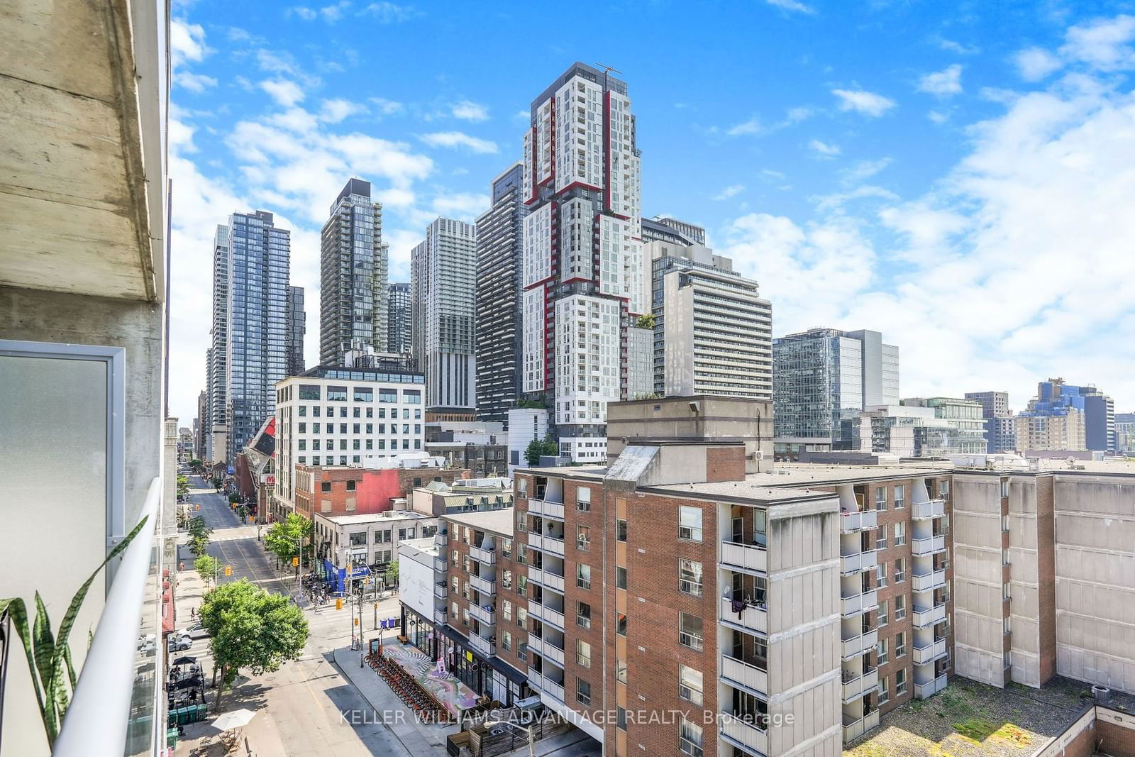 169 John St, unit 804 for sale - image #7