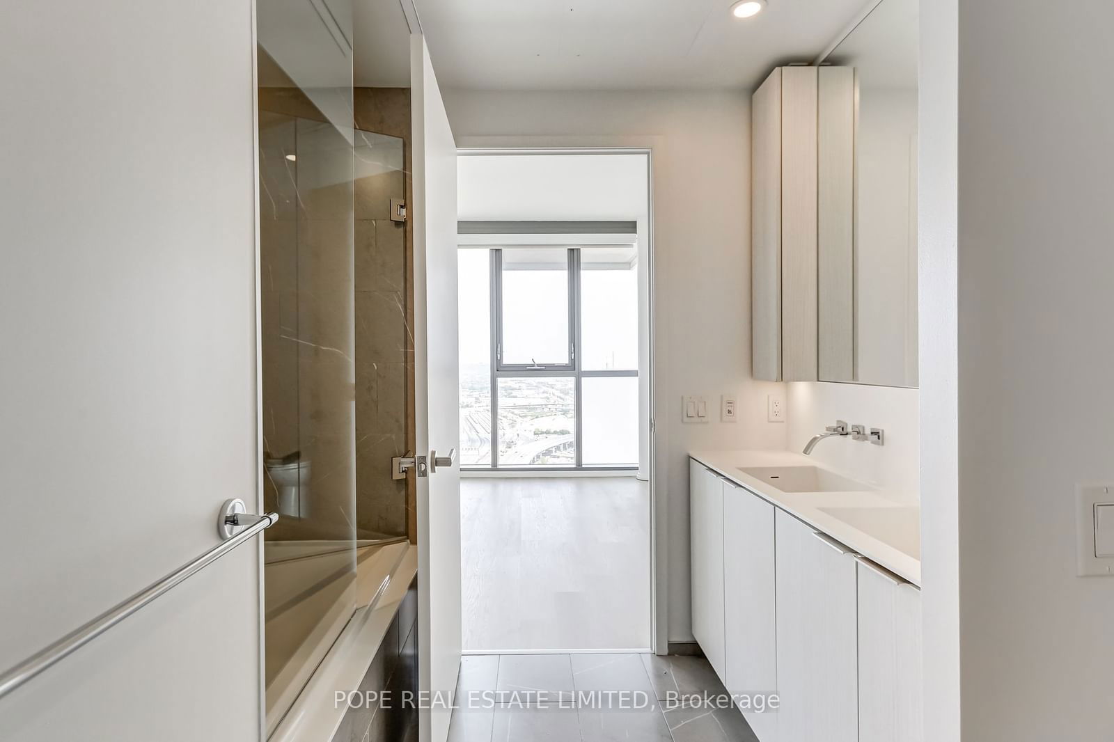 16 Bonnycastle St, unit 4104 for rent - image #23