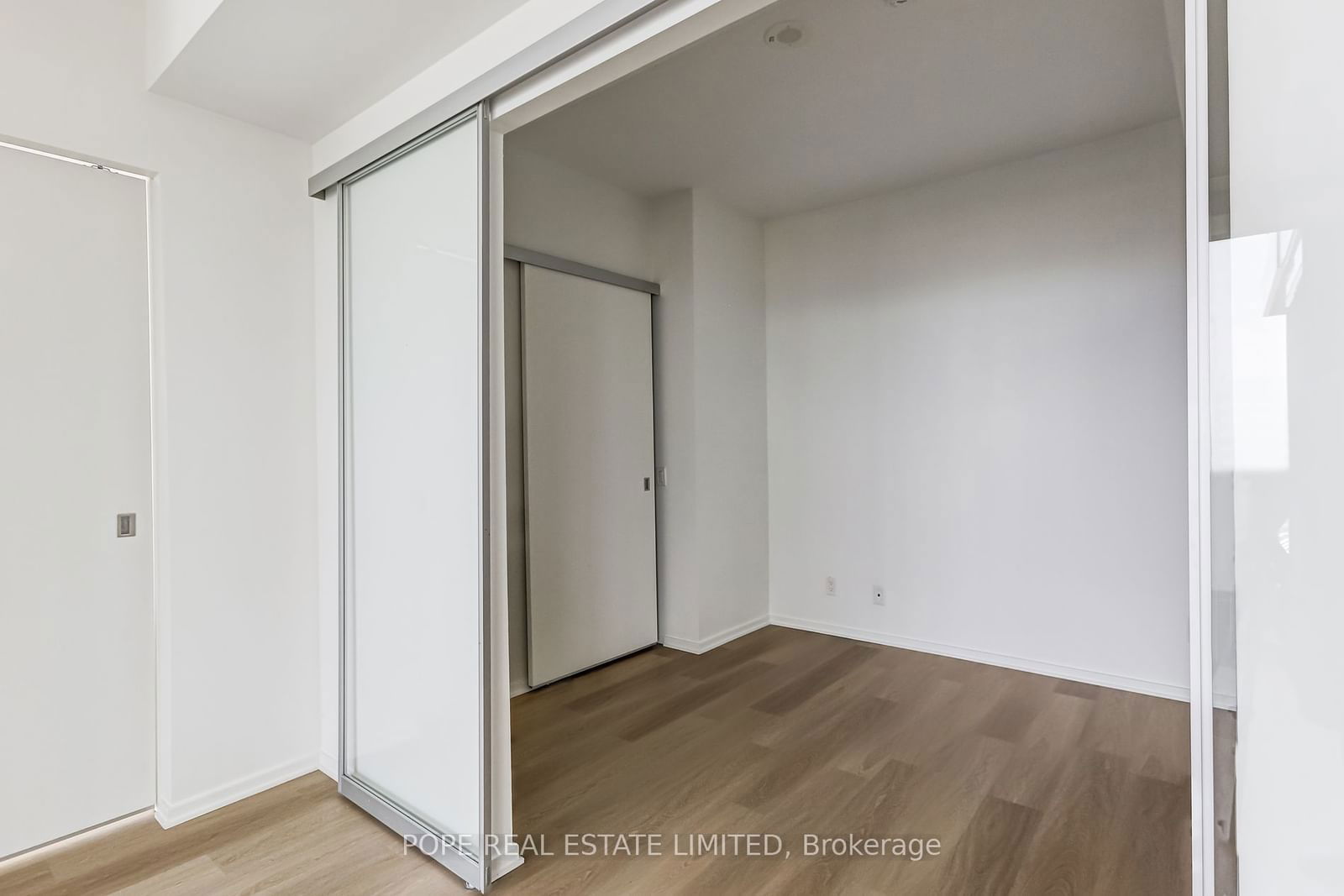 16 Bonnycastle St, unit 4104 for rent - image #24