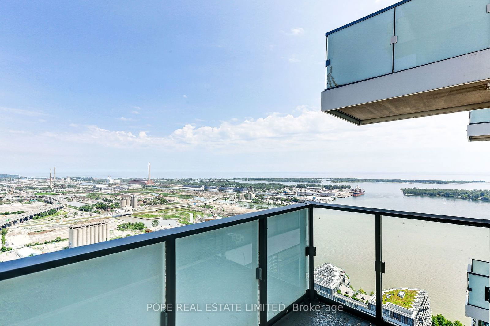 16 Bonnycastle St, unit 4104 for rent - image #31