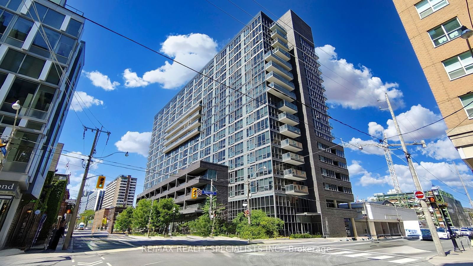 320 RICHMOND St E, unit 621 for sale - image #1