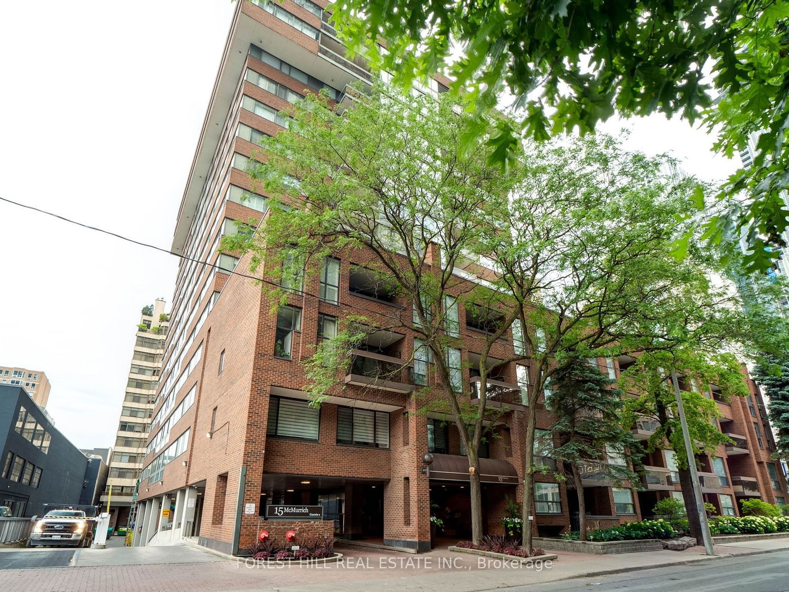 15 Mcmurrich St, unit 1005 for rent - image #1