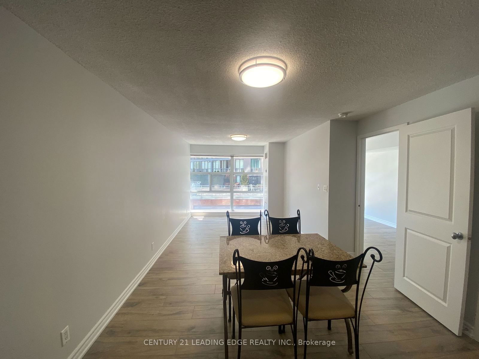 11 St Joseph St, unit 204 for rent - image #3