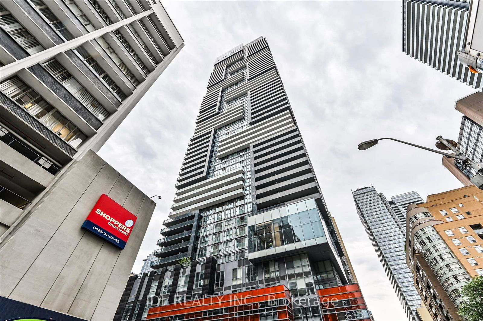 7 Grenville St, unit 3609 for sale - image #2