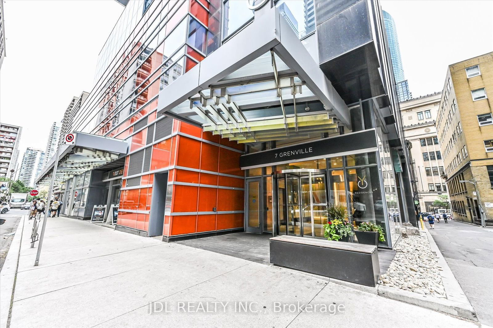 7 Grenville St, unit 3609 for sale - image #3