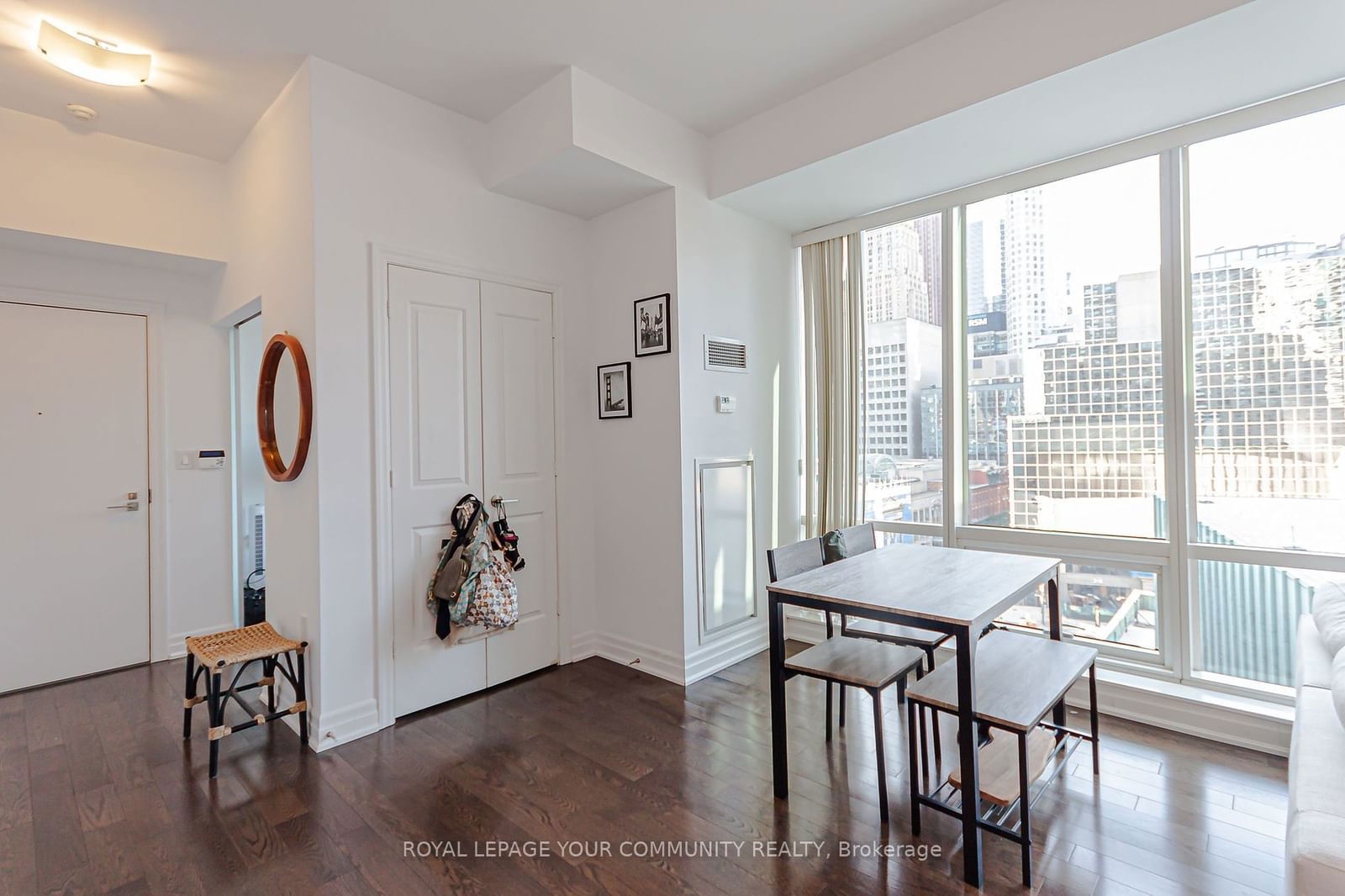 8 The Esplanade St, unit 907 for sale - image #6