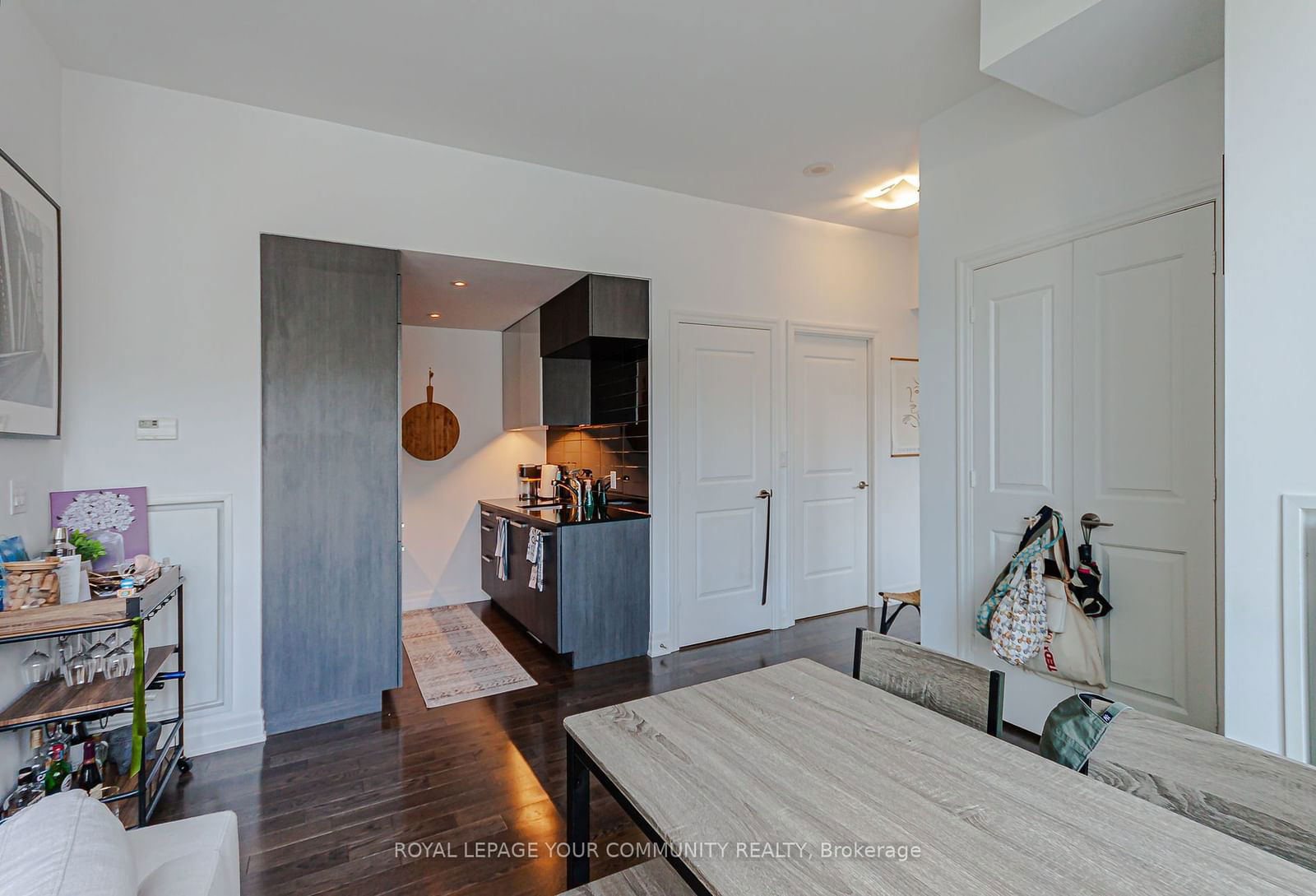 8 The Esplanade St, unit 907 for sale - image #9