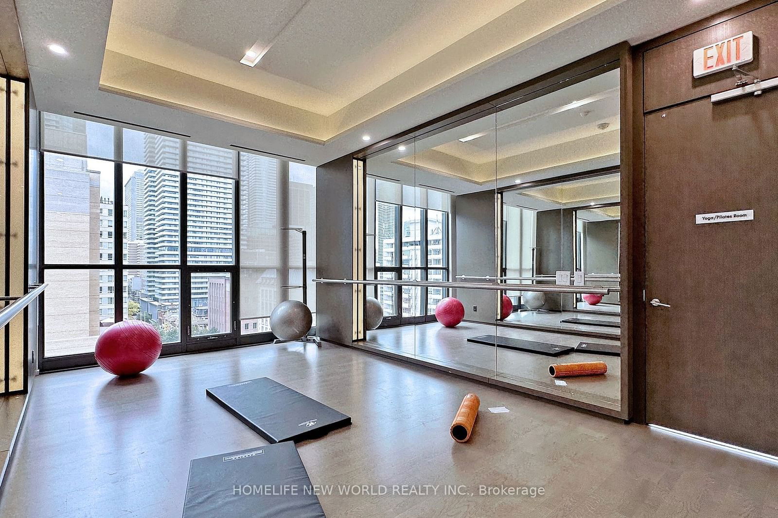 101 Charles St E, unit 611 for sale - image #26