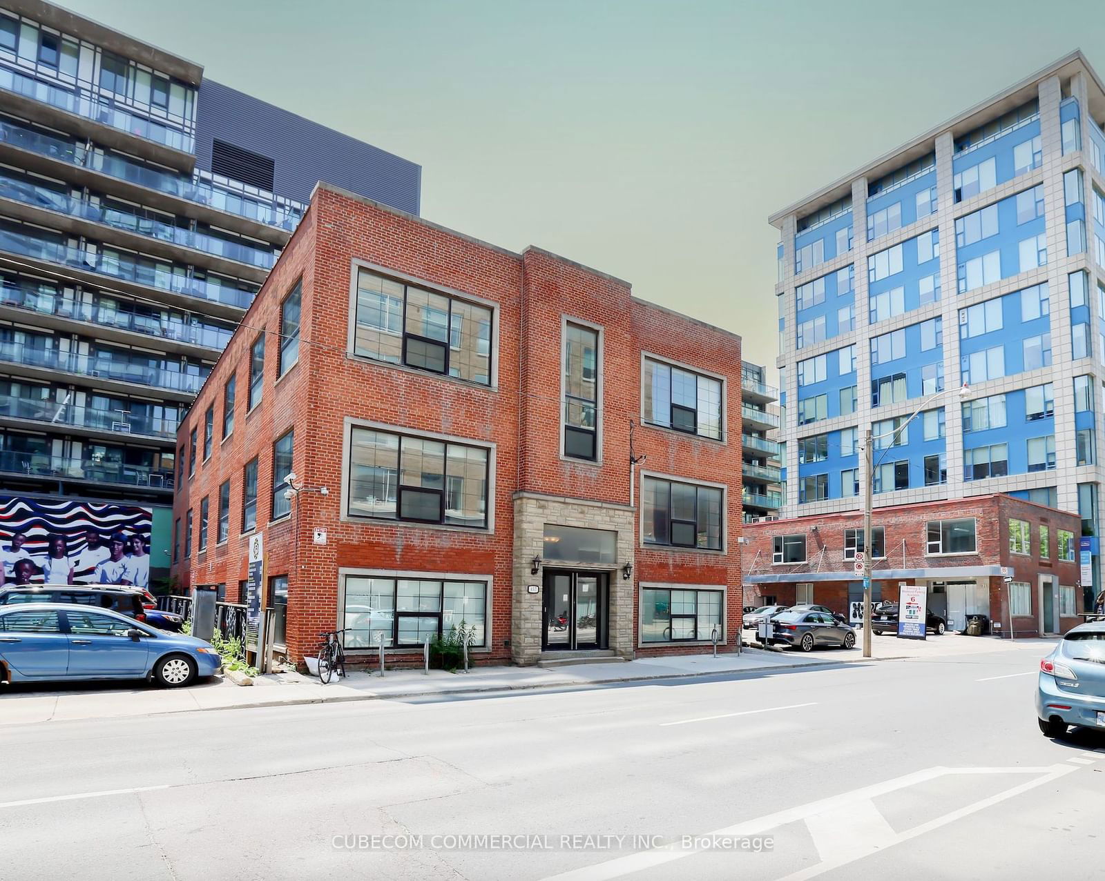 457 Richmond St W, unit 201 for rent - image #1