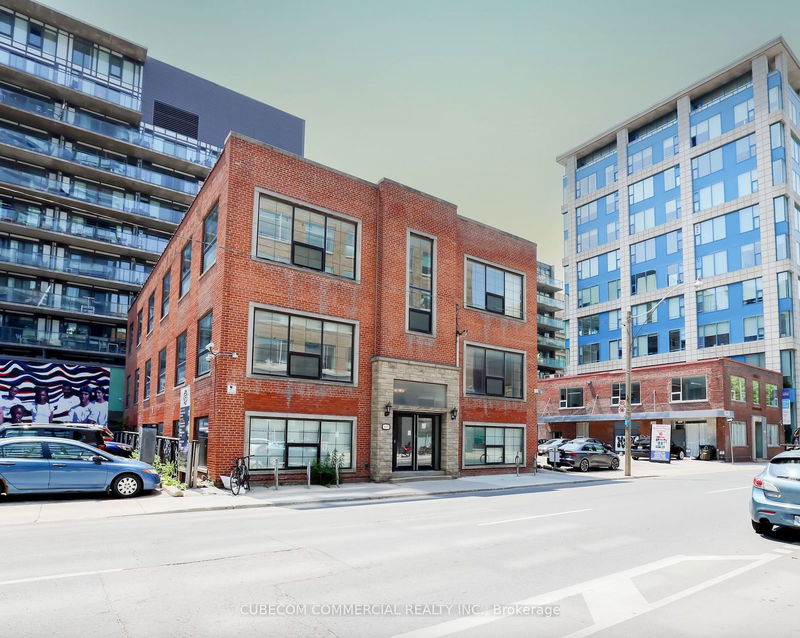 457 Richmond St W, unit 201 for rent