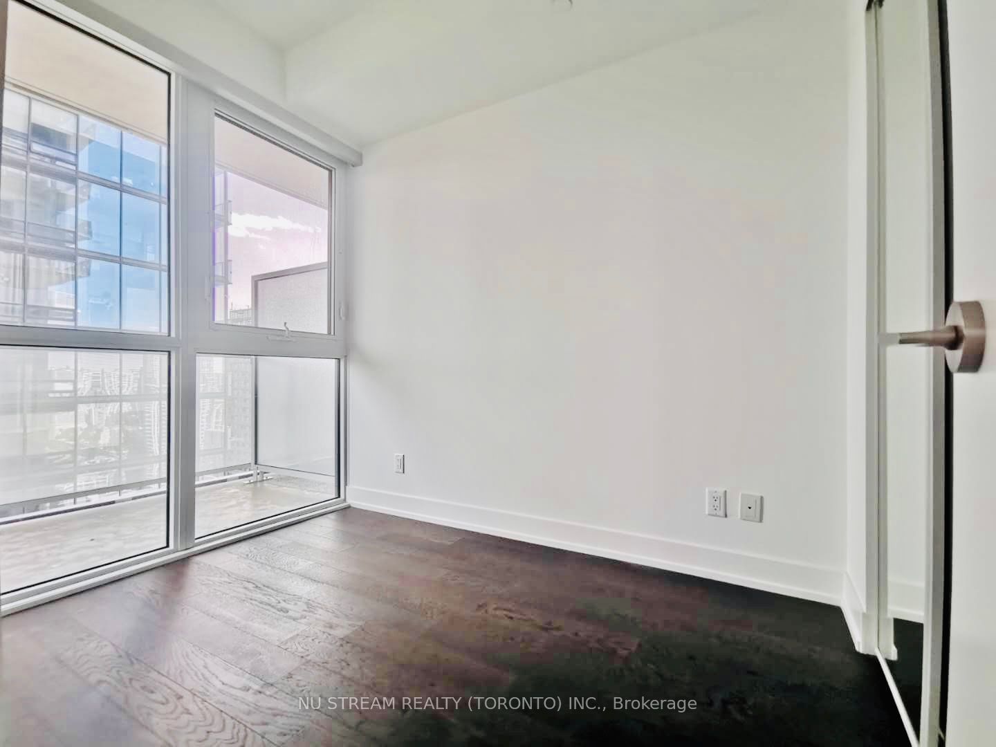 7 Grenville St, unit 3101 for rent - image #6