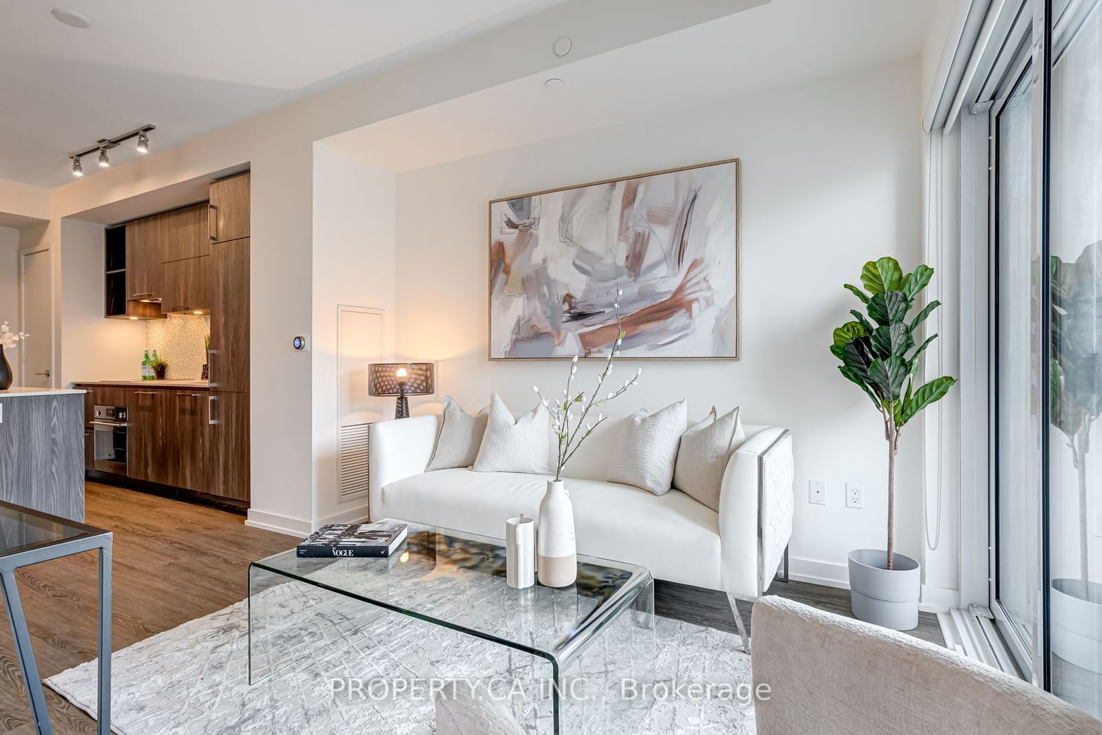 1 Yorkville Ave, unit 3507 for sale - image #1