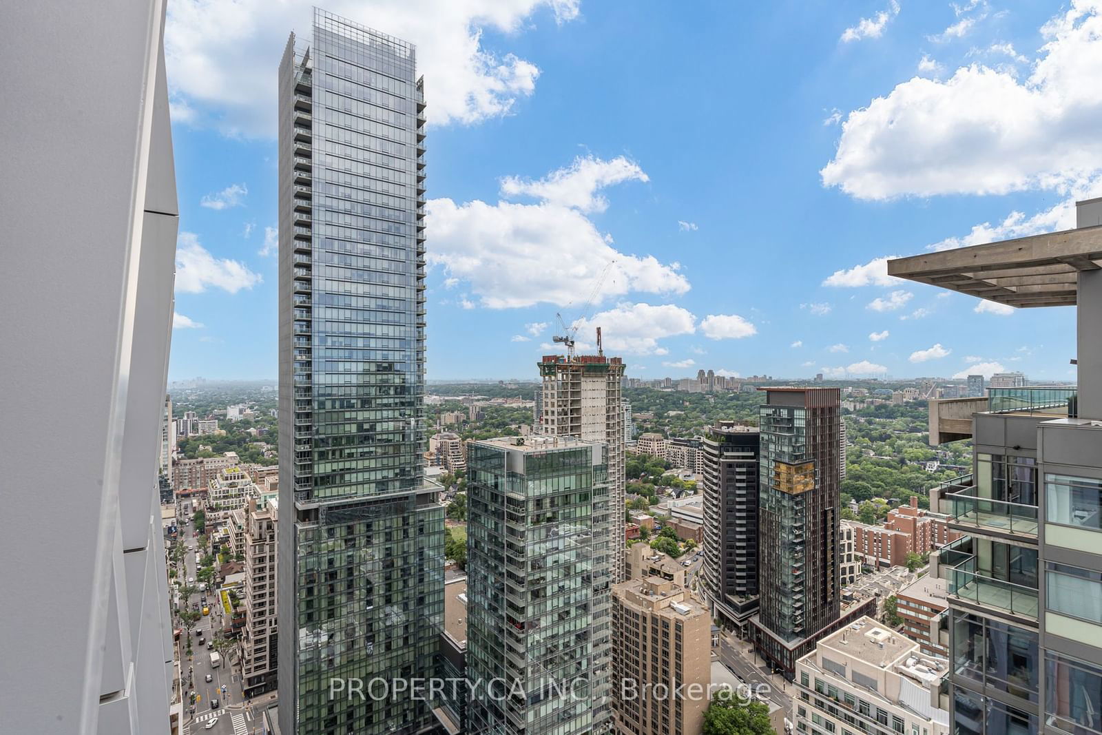 1 Yorkville Ave, unit 3507 for sale - image #21