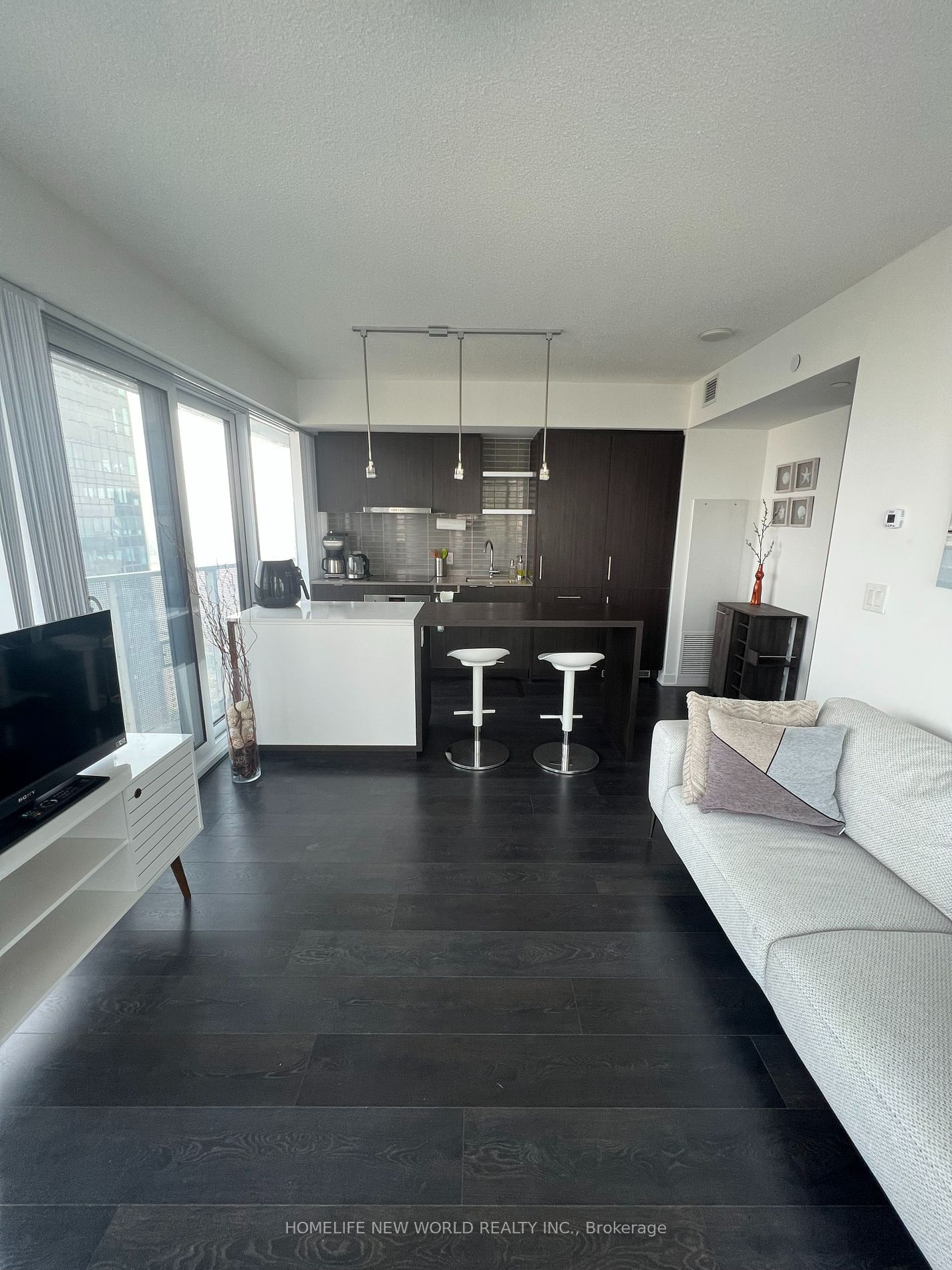 88 Harbour St, unit 3707 for rent - image #5