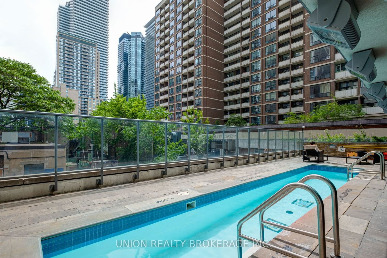 21 Balmuto St, unit 1403 for sale