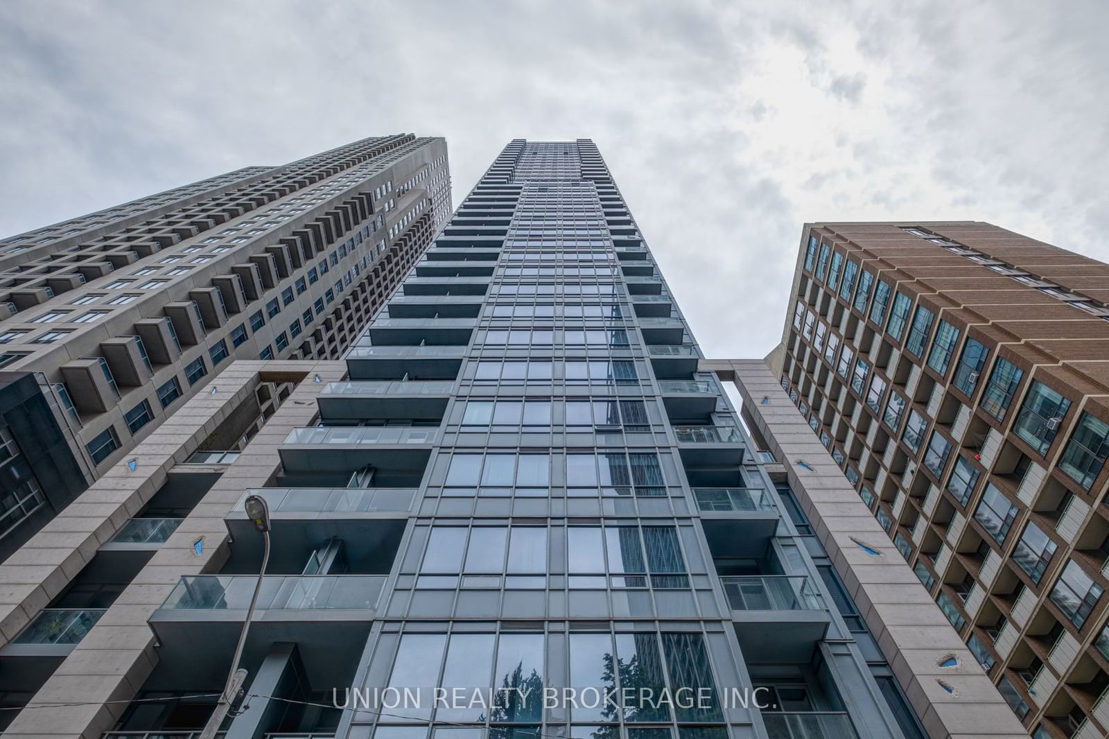 21 Balmuto St, unit 1403 for sale - image #23