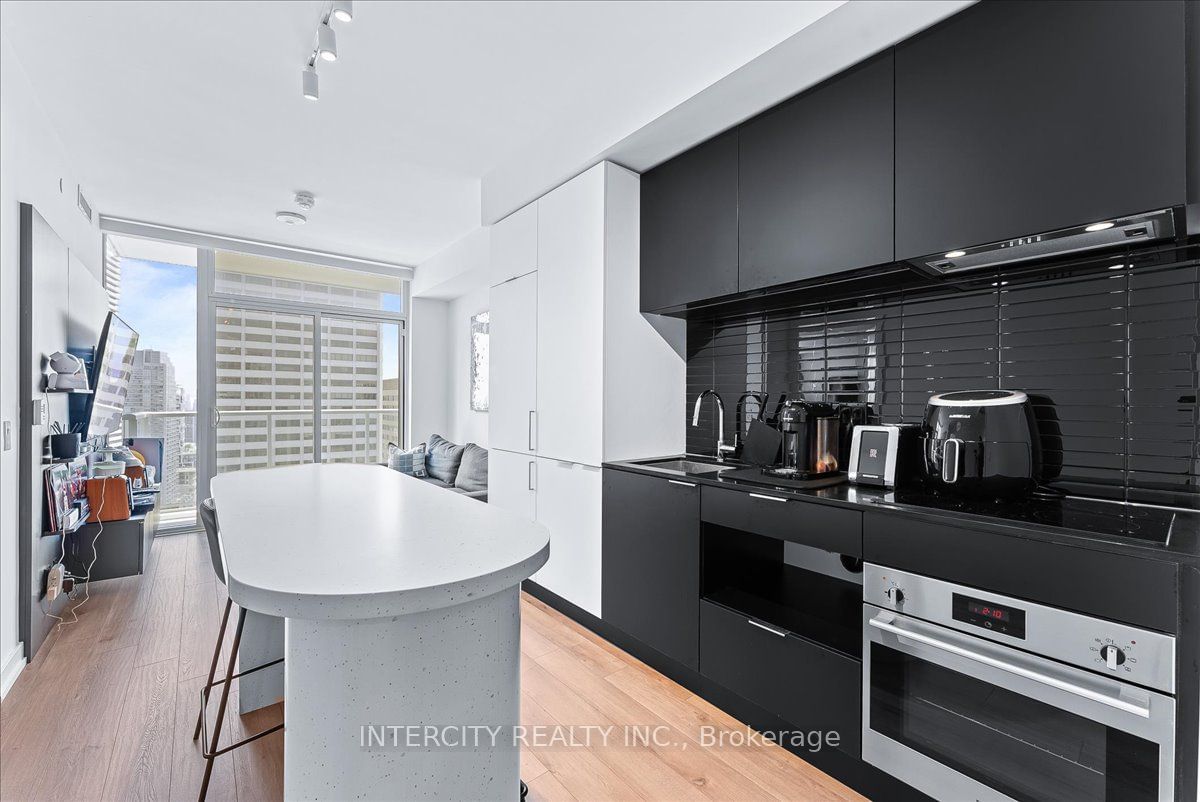 33 Helendale Ave, unit 2407 for sale - image #21