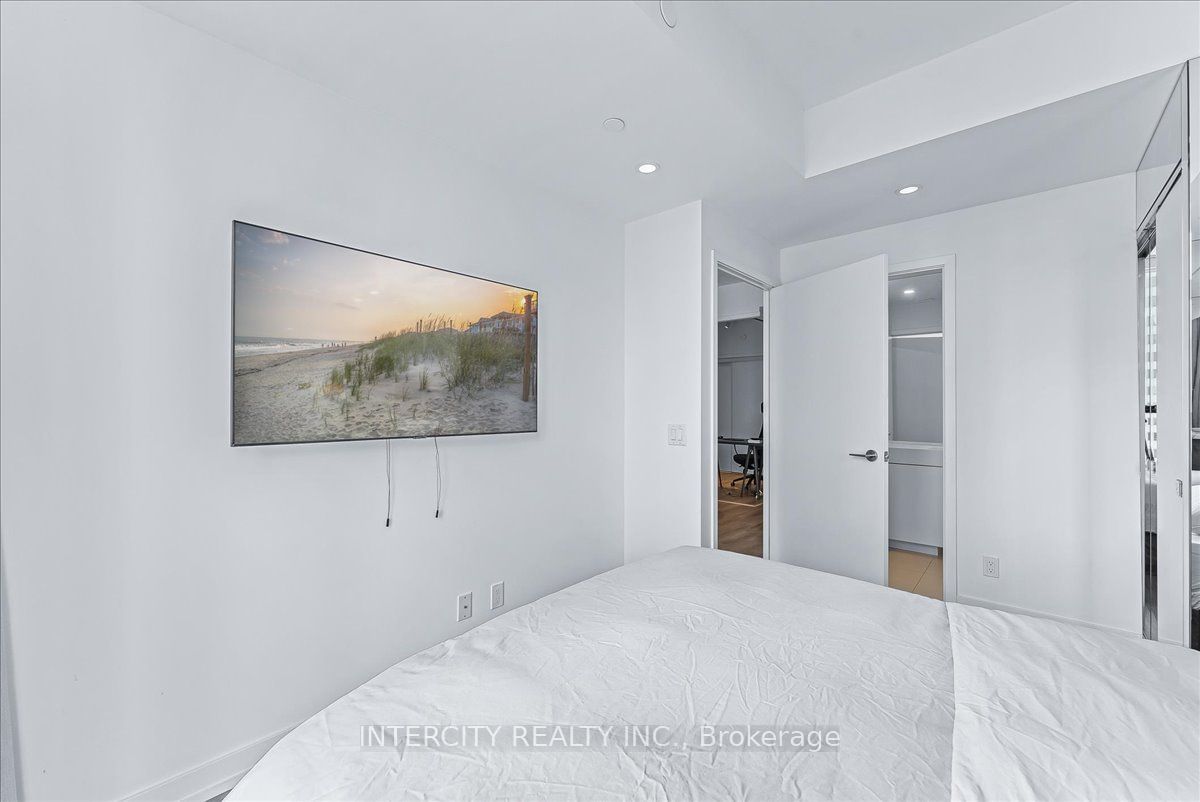 33 Helendale Ave, unit 2407 for sale - image #31