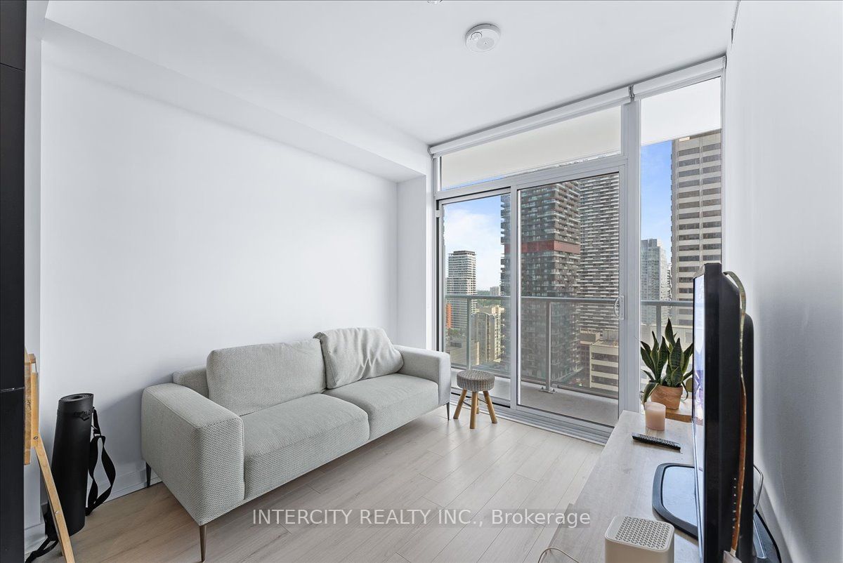 33 Helendale Ave, unit 1908 for sale - image #14