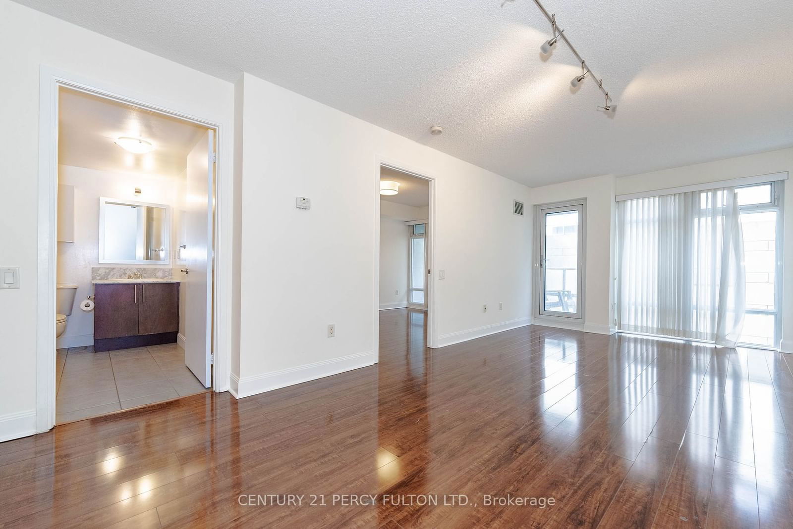 2191 Yonge St, unit 706 for sale - image #25