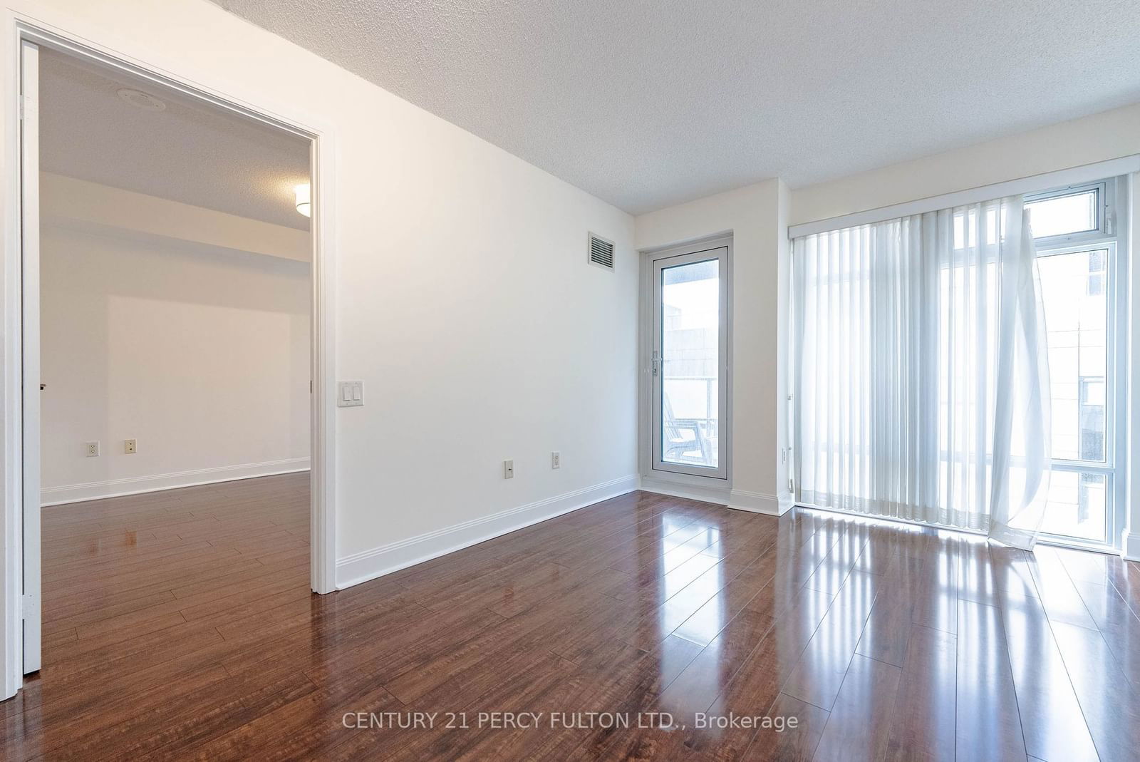 2191 Yonge St, unit 706 for sale - image #29