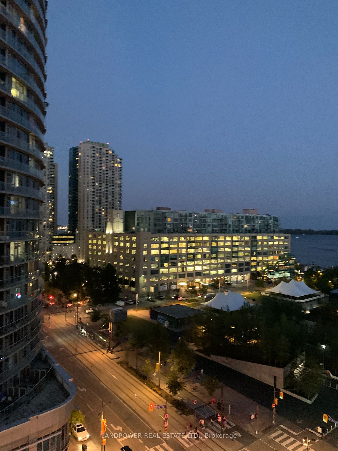 228 Queens Quay W, unit 1505 for rent