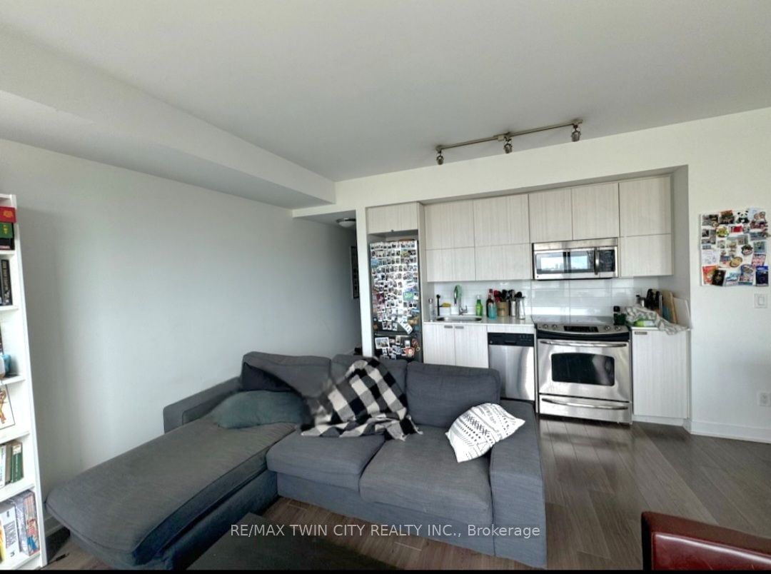 32 Camden St, unit 1003 for sale - image #6