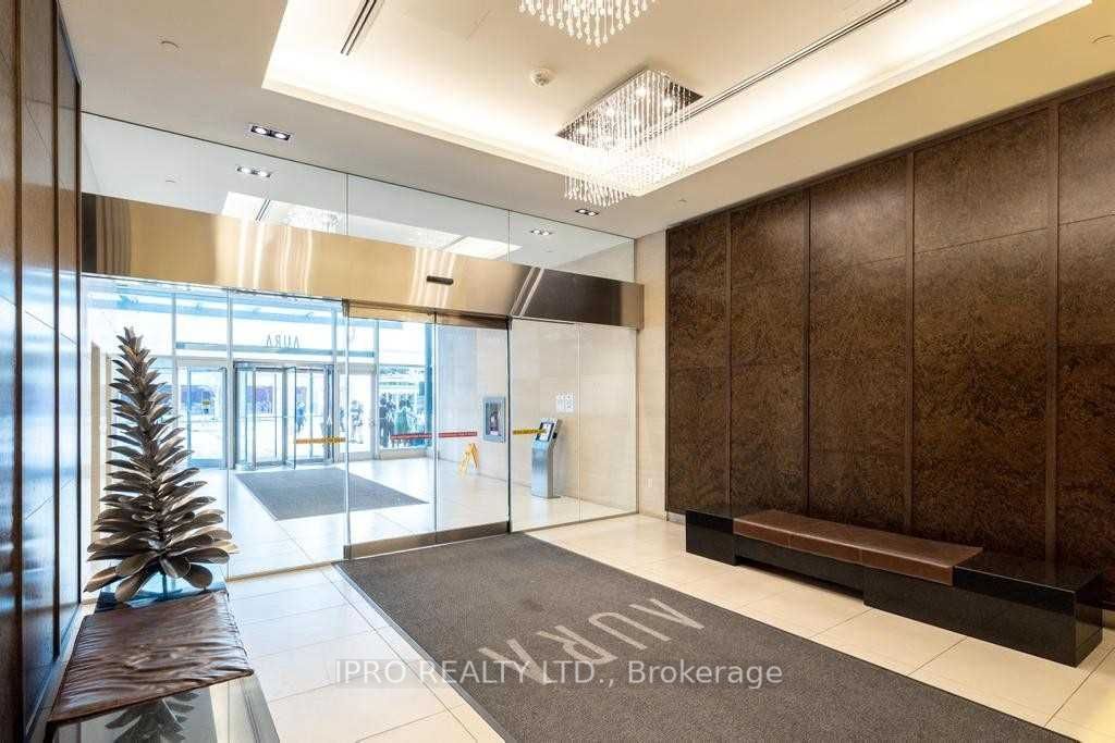 386 Yonge St, unit 1202 for rent - image #2