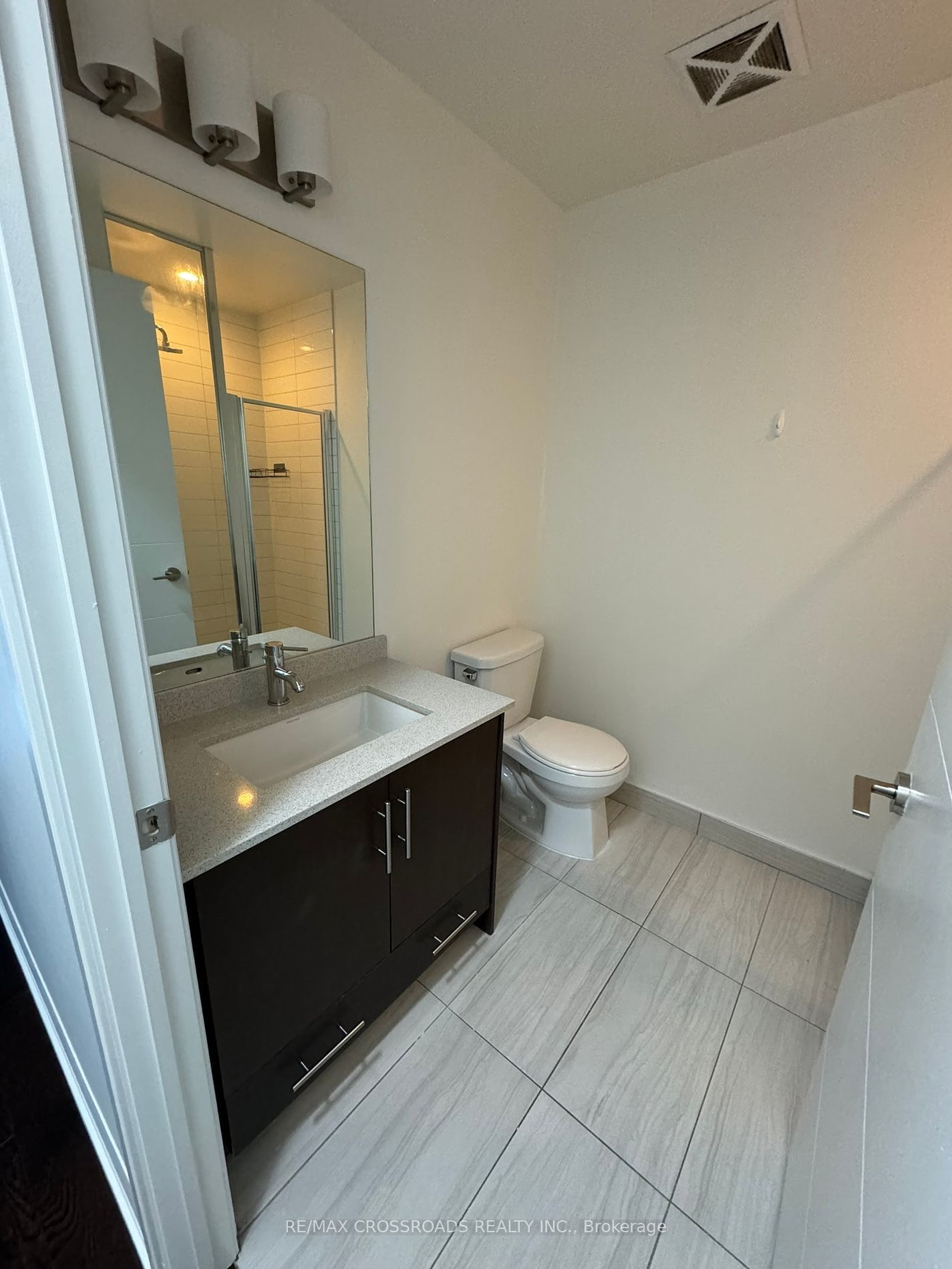 460 Adelaide St E, unit 735 for sale - image #6