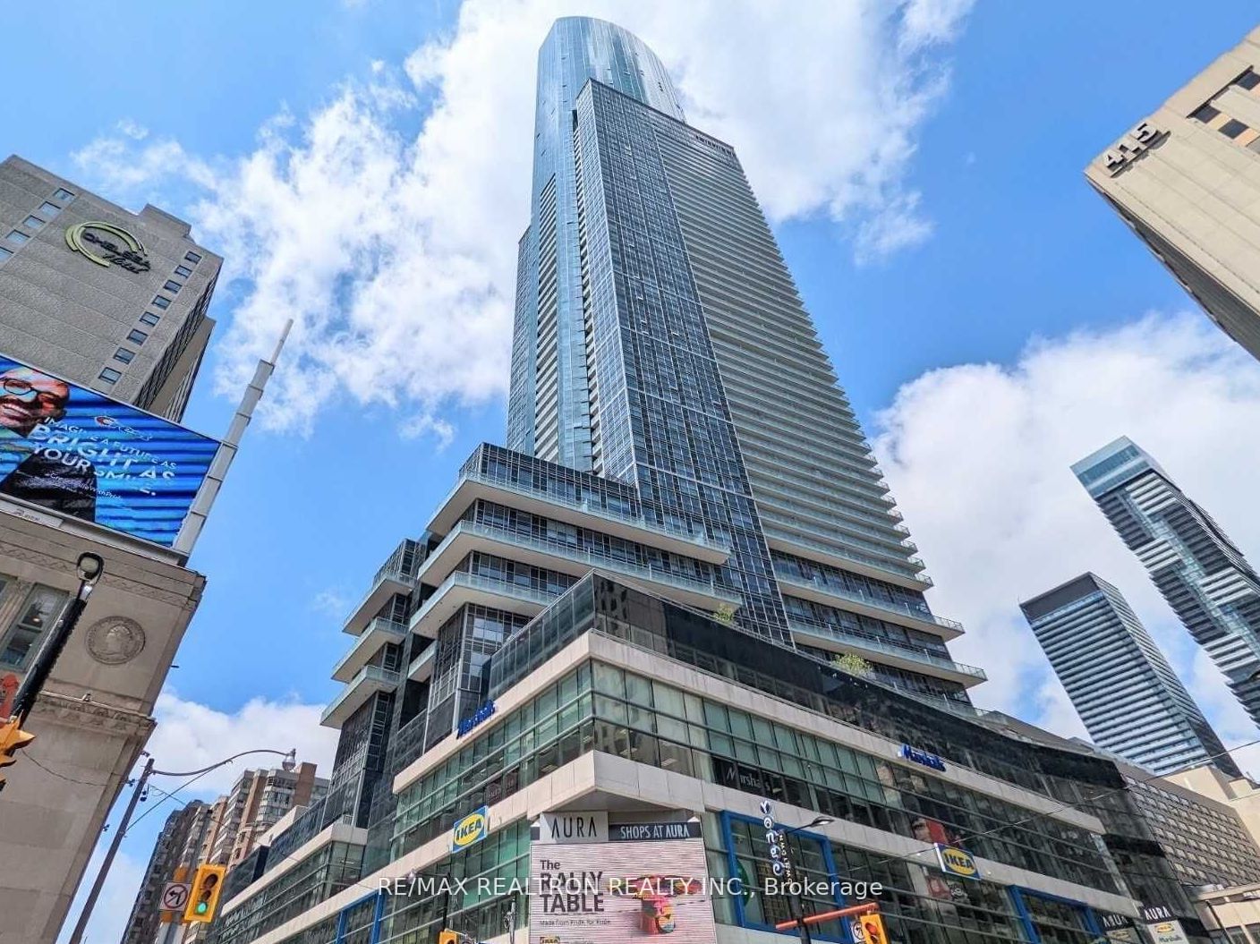 386 Yonge St, unit 4615 for rent