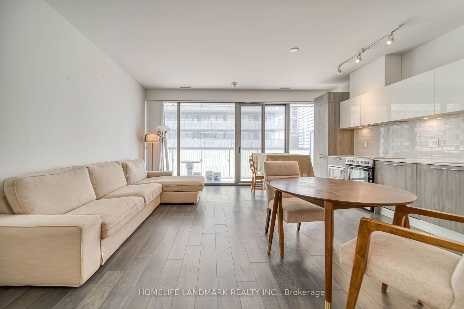 50 Charles St E, unit 3907 for rent - image #12