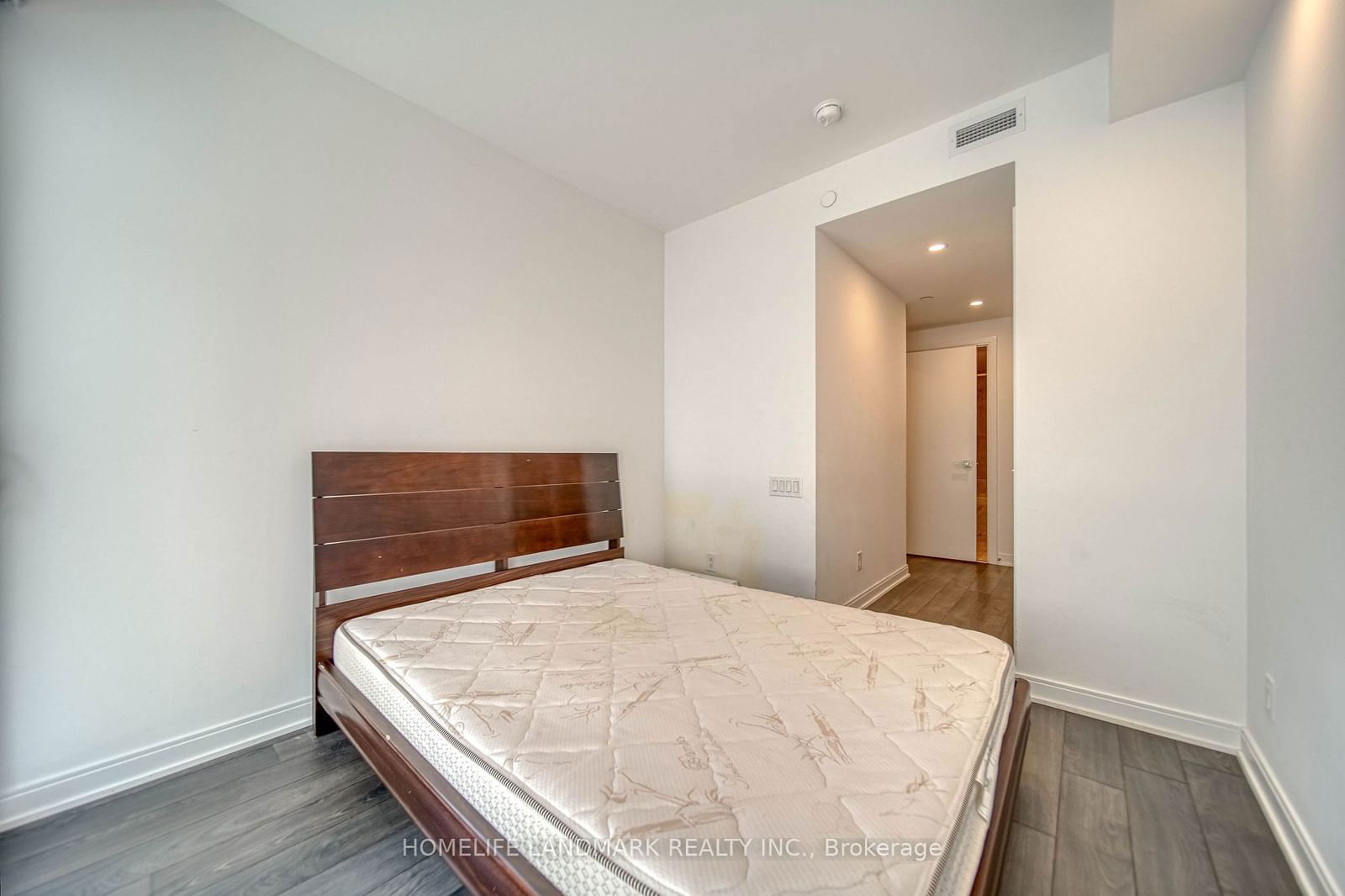 50 Charles St E, unit 3907 for rent - image #17