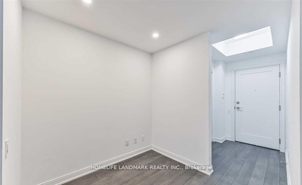 50 Charles St E, unit 3907 for rent