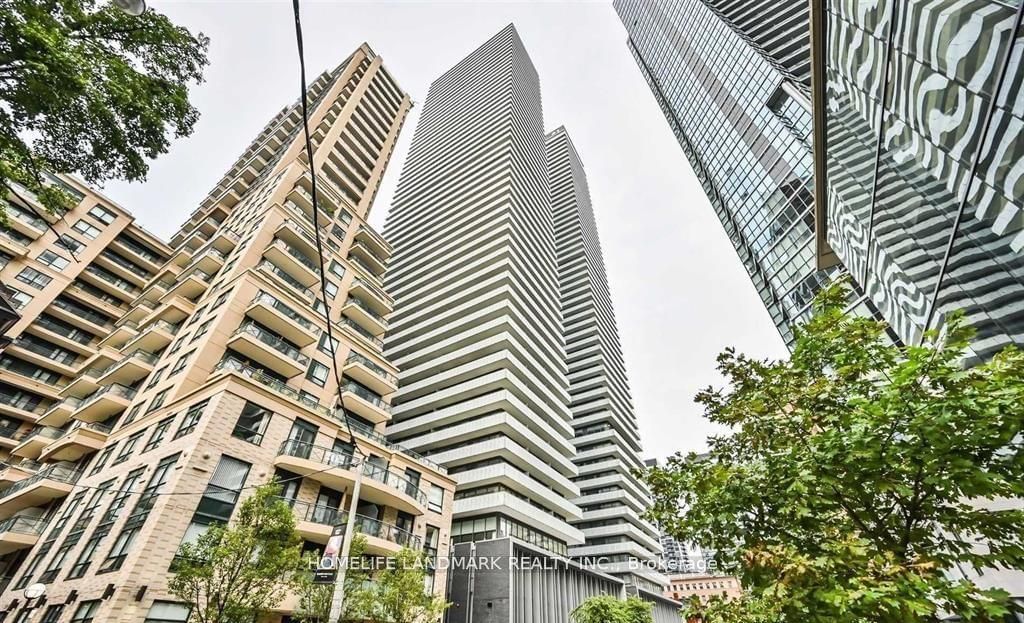 50 Charles St E, unit 3907 for rent