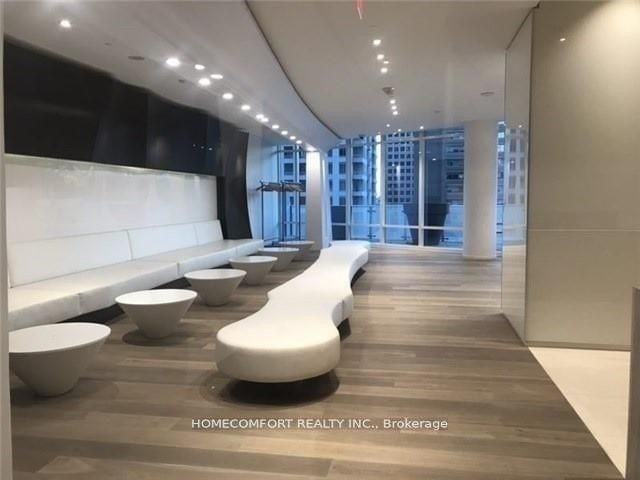 1 Bloor St E, unit 7202 for rent - image #12