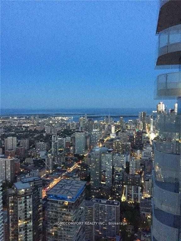 1 Bloor St E, unit 7202 for rent - image #3