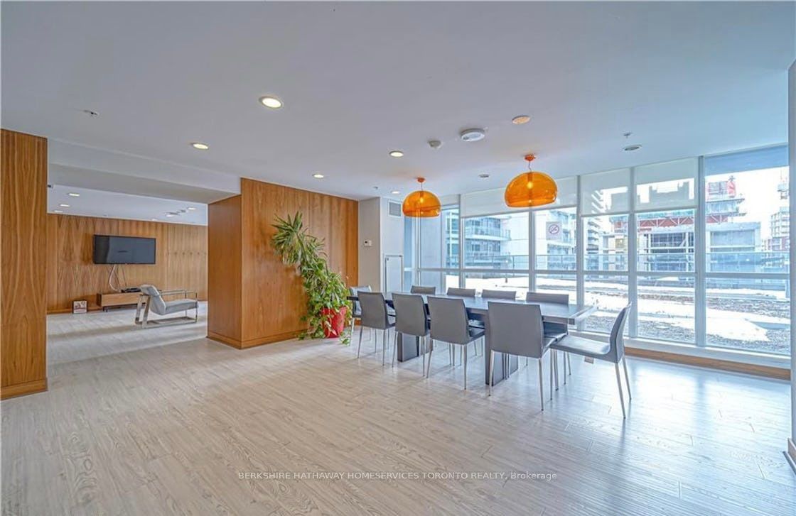 295 Adelaide St W, unit 421 for sale - image #25