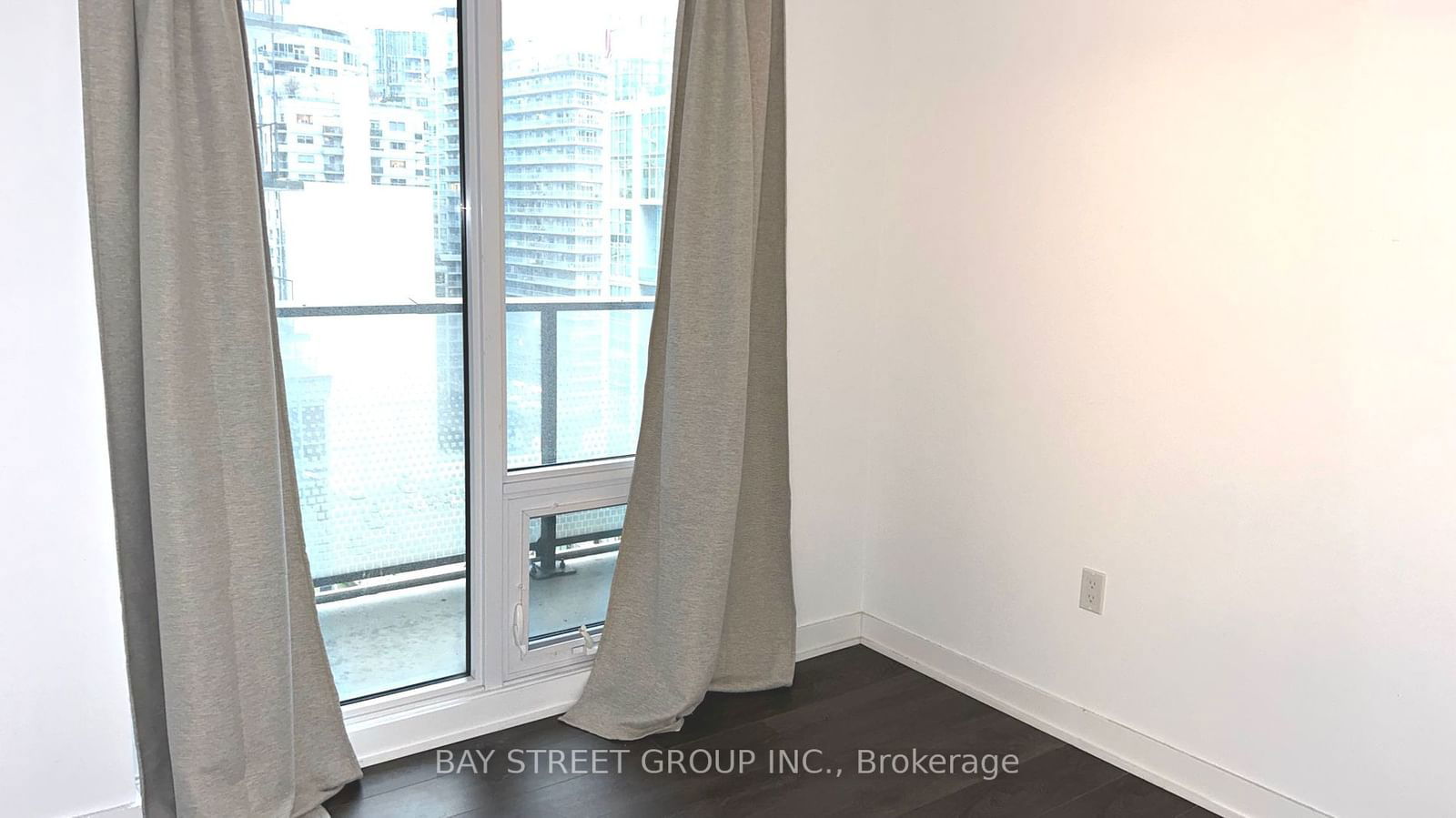 115 Blue Jays Way W, unit 1602 for sale - image #10