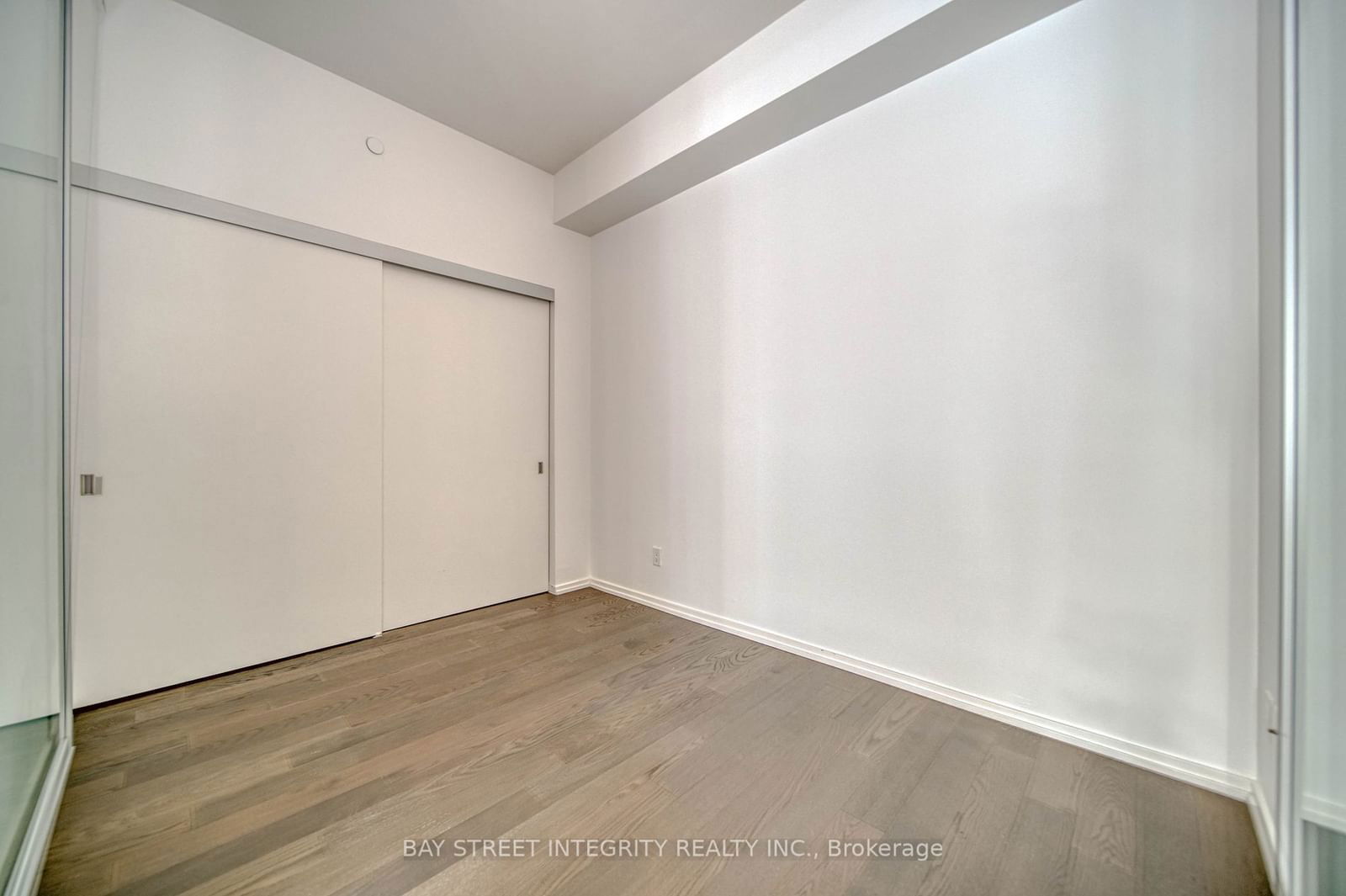 5 Soudan Ave, unit 1002 for sale - image #16