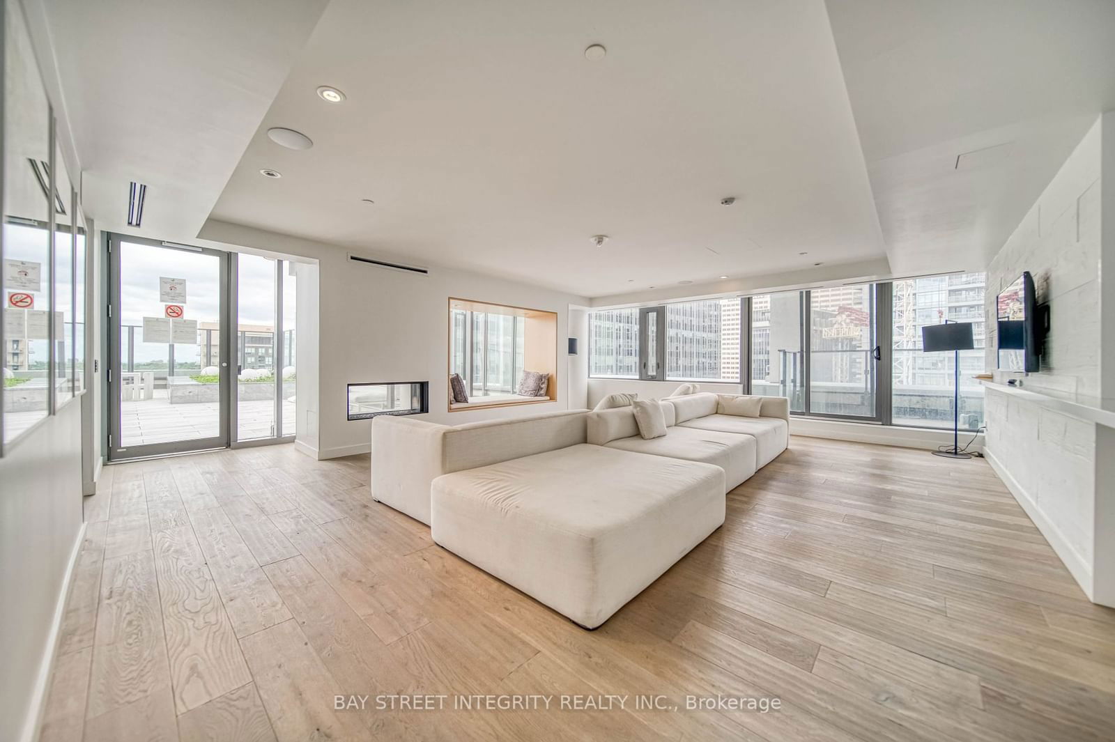 5 Soudan Ave, unit 1002 for sale - image #26