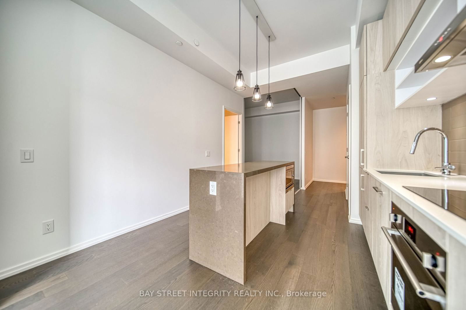 5 Soudan Ave, unit 1002 for sale - image #7