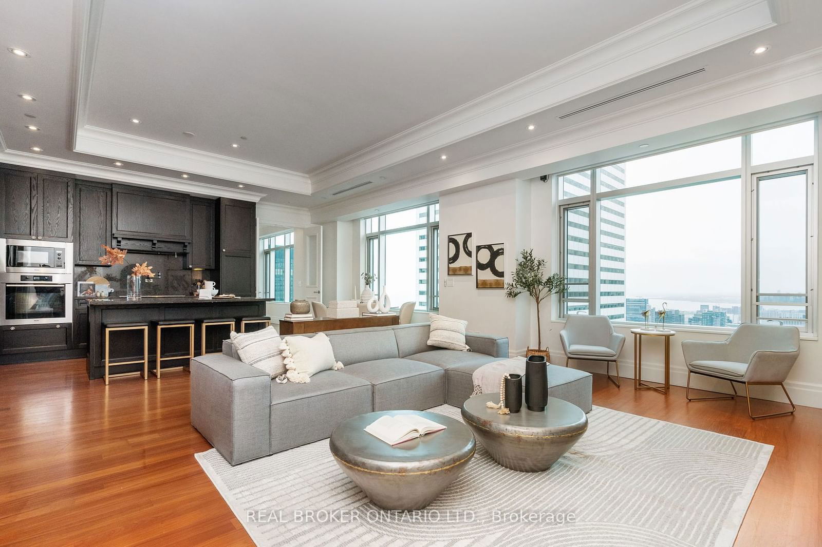 311 Bay St, unit 5104 for sale - image #1