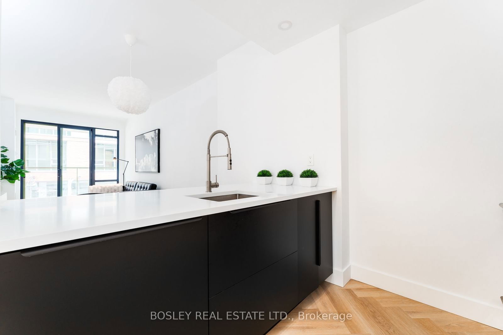 39 Parliament St, unit 205 for sale - image #8