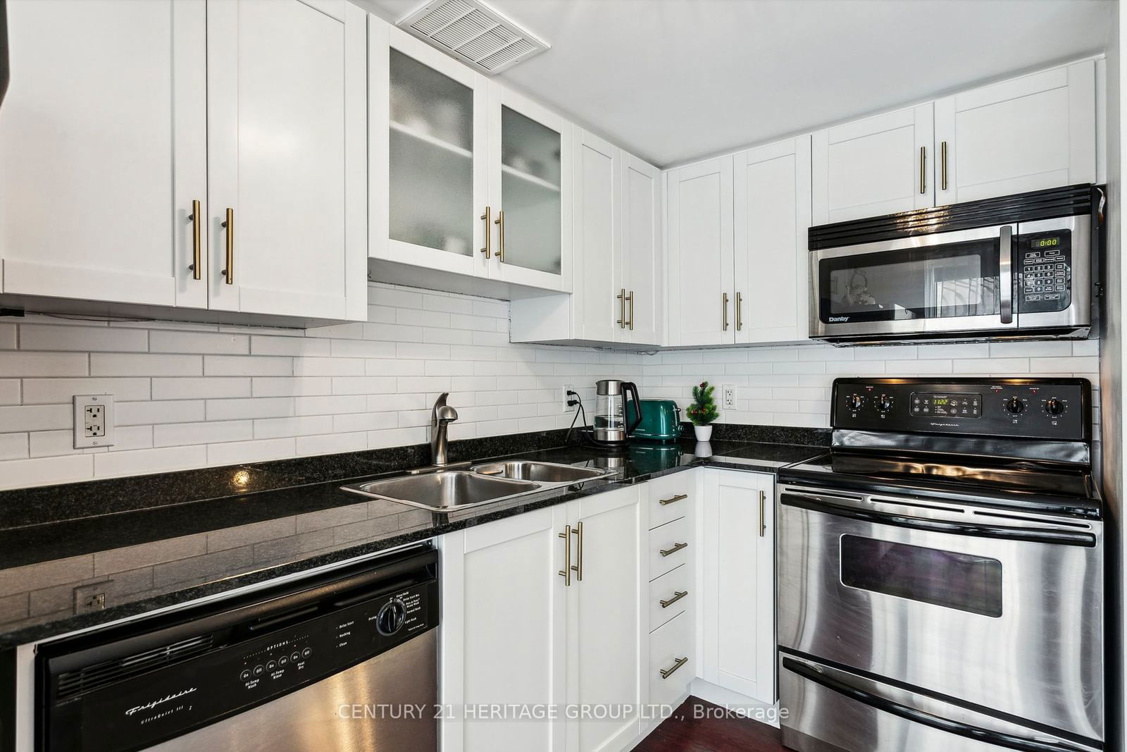 34 Western Battery Rd W, unit 435 for sale - image #19